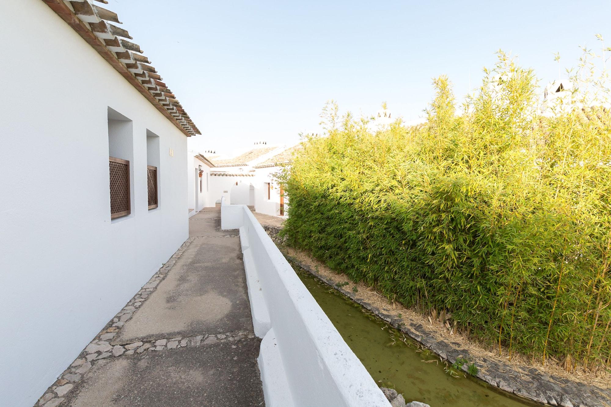 Villa Turistica De Priego Прієго-де-Кордова Екстер'єр фото